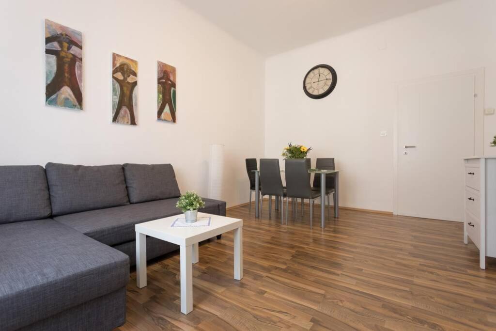 16 C&J'S Apartment Wiedeń Zewnętrze zdjęcie