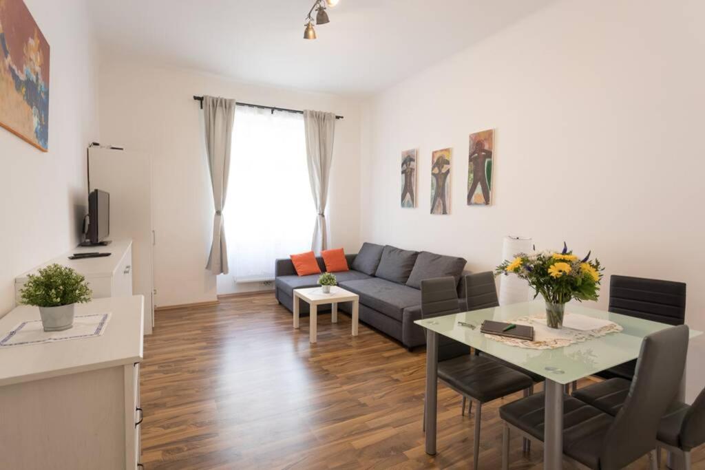 16 C&J'S Apartment Wiedeń Zewnętrze zdjęcie